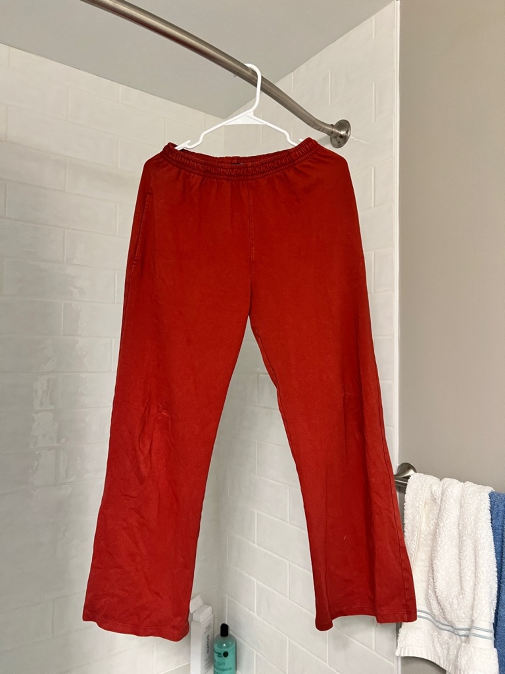 brandy melville anastasia tie sweatpants